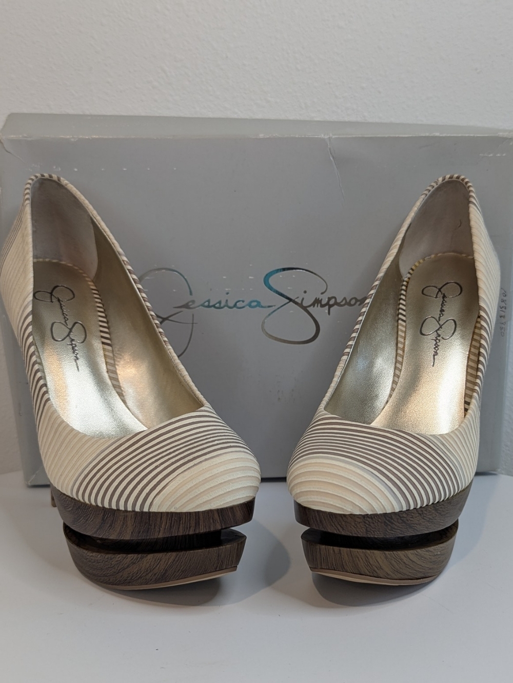 Jessica Simpson JS-Colie Sand Seaside Stripe Wood Platform Pumps Sz 8 w/Box